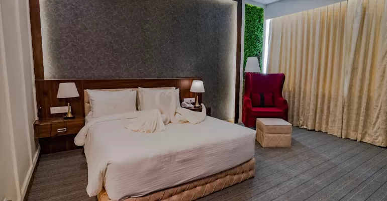 Slider - hourly hotels, hourly stay, micro stay, short stay hotels
