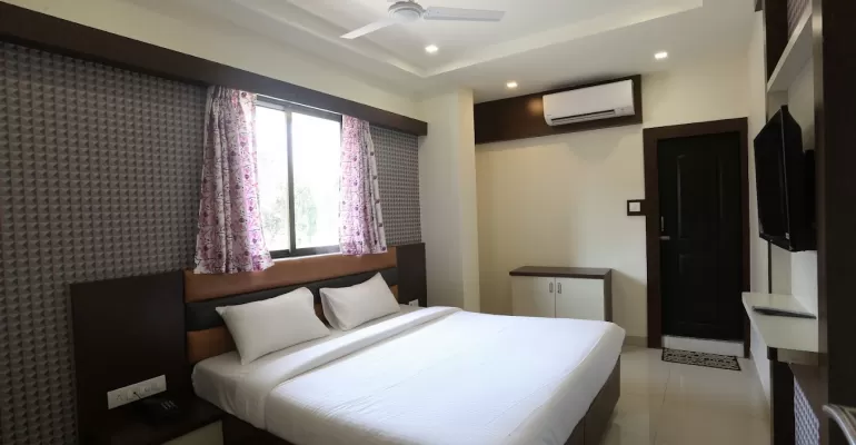 Slider - hourly hotels, hourly stay, micro stay, short stay hotels