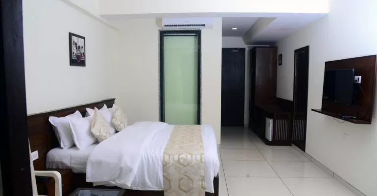 Slider - hourly hotels, hourly stay, micro stay, short stay hotels