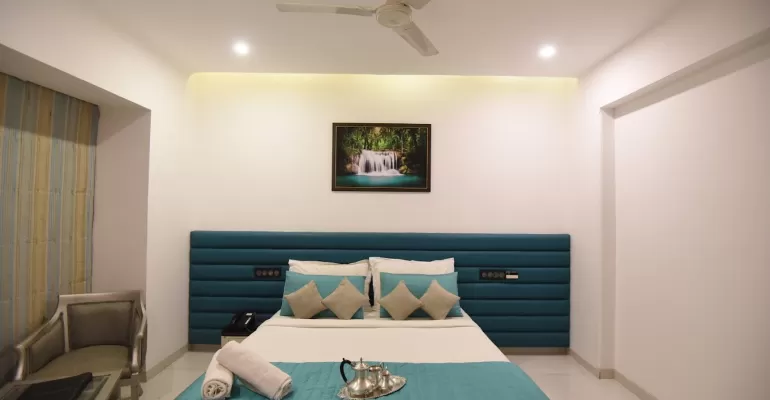 Slider - hourly hotels, hourly stay, micro stay, short stay hotels